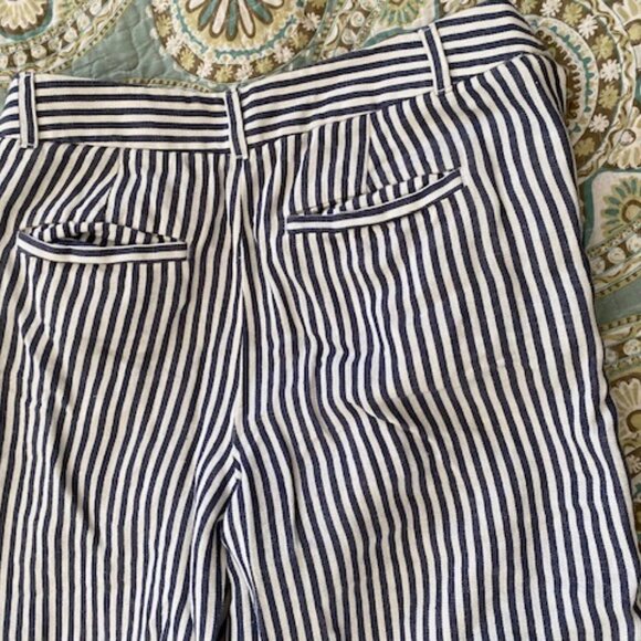 Ann Taylor Loft Wide Leg Gaucho Pants Linen Pin-Striped, size 4 - Picture 5 of 5
